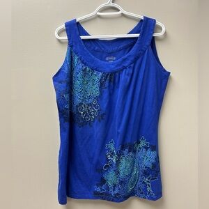 Northern Reflections Women’s Blue Floral Tank Top